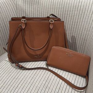 Matching Kate spade purse and wallet